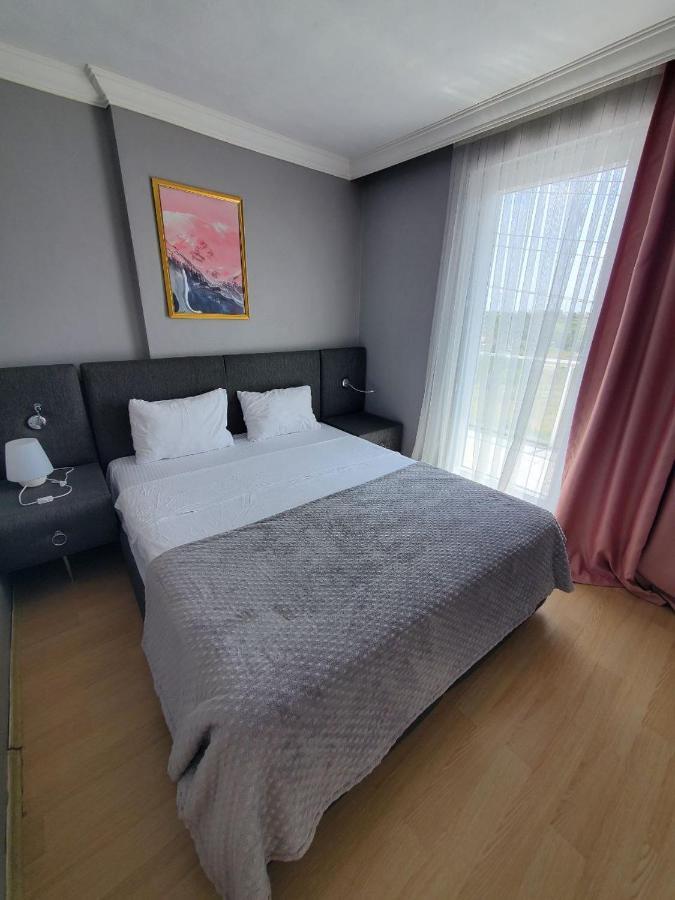 5 Mins To Airport Private Villa Room 이스탄불 외부 사진