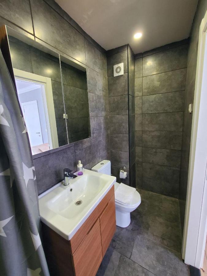 5 Mins To Airport Private Villa Room 이스탄불 외부 사진